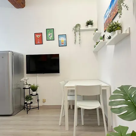 House Apartment *
