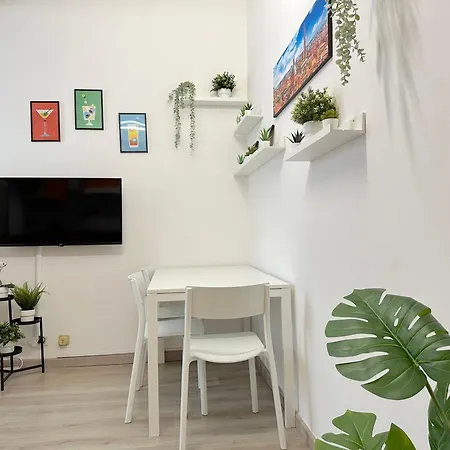 House Apartment *